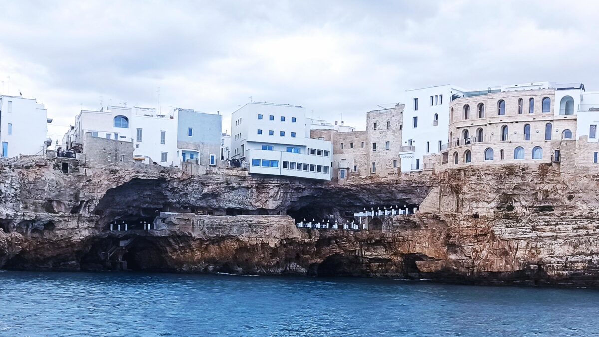 Grotta Palazzese a Polignano a Mare